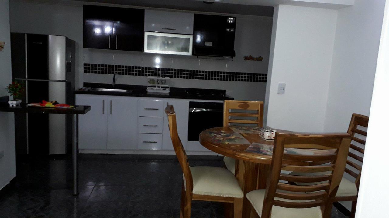 Torres Del Rio Apartment Armenia  Bagian luar foto